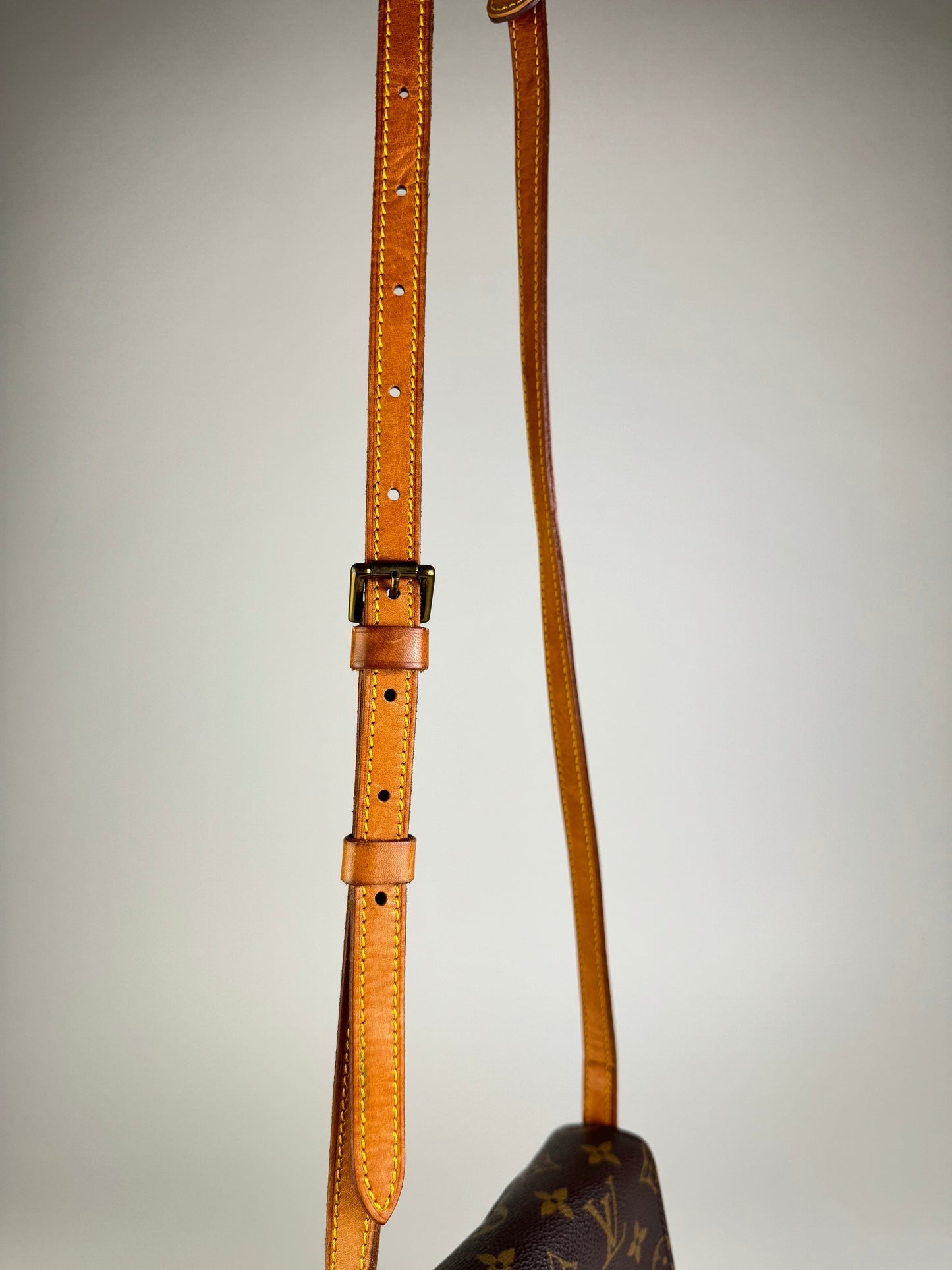 Louis Vuitton Saint Cloud PM - respace.studio