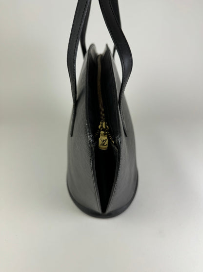 Louis Vuitton Saint Jaques - respace.studio
