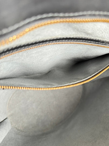 Louis Vuitton Saint Jaques - respace.studio