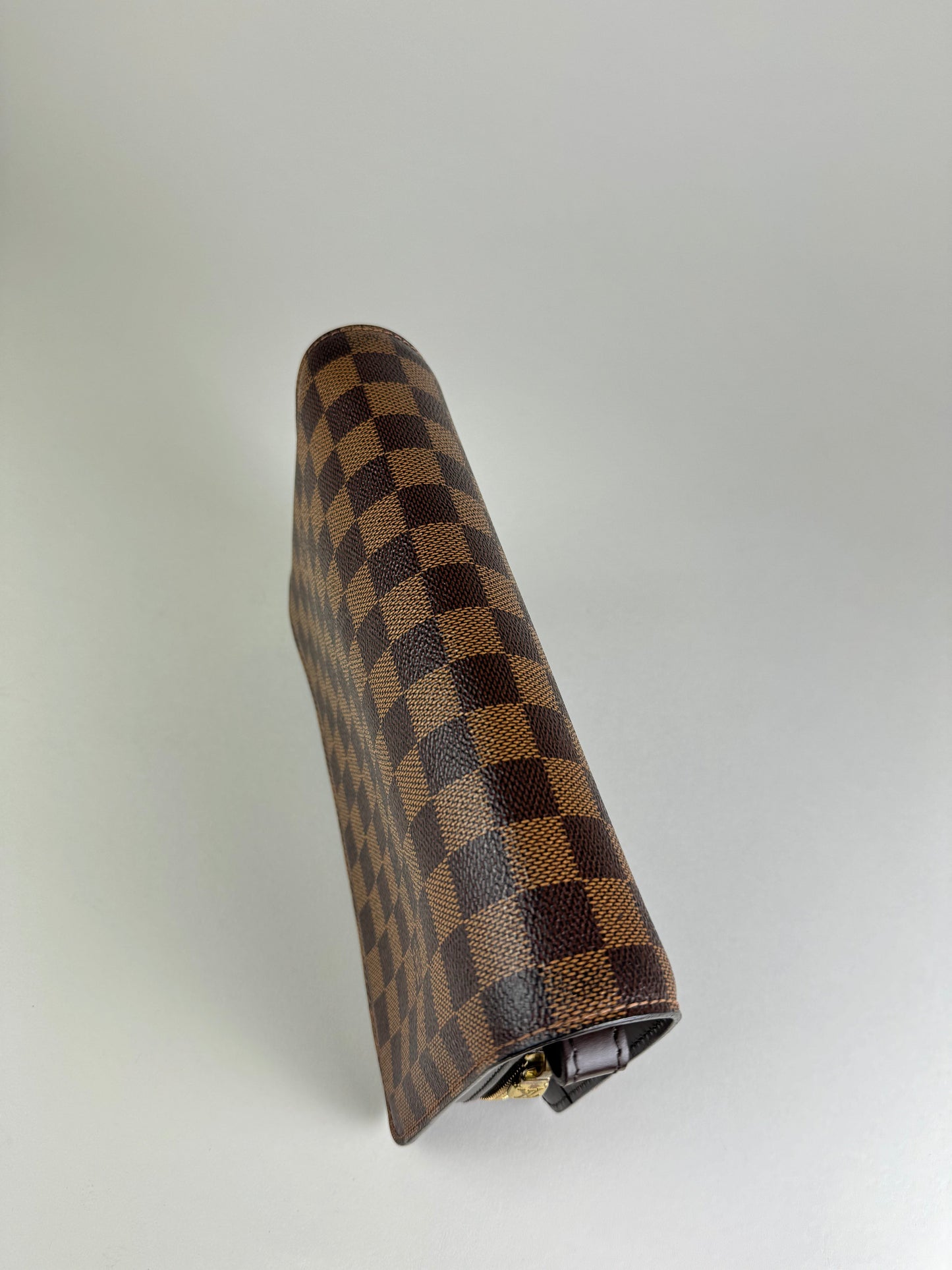 Louis Vuitton Saint Louis - respace.studio