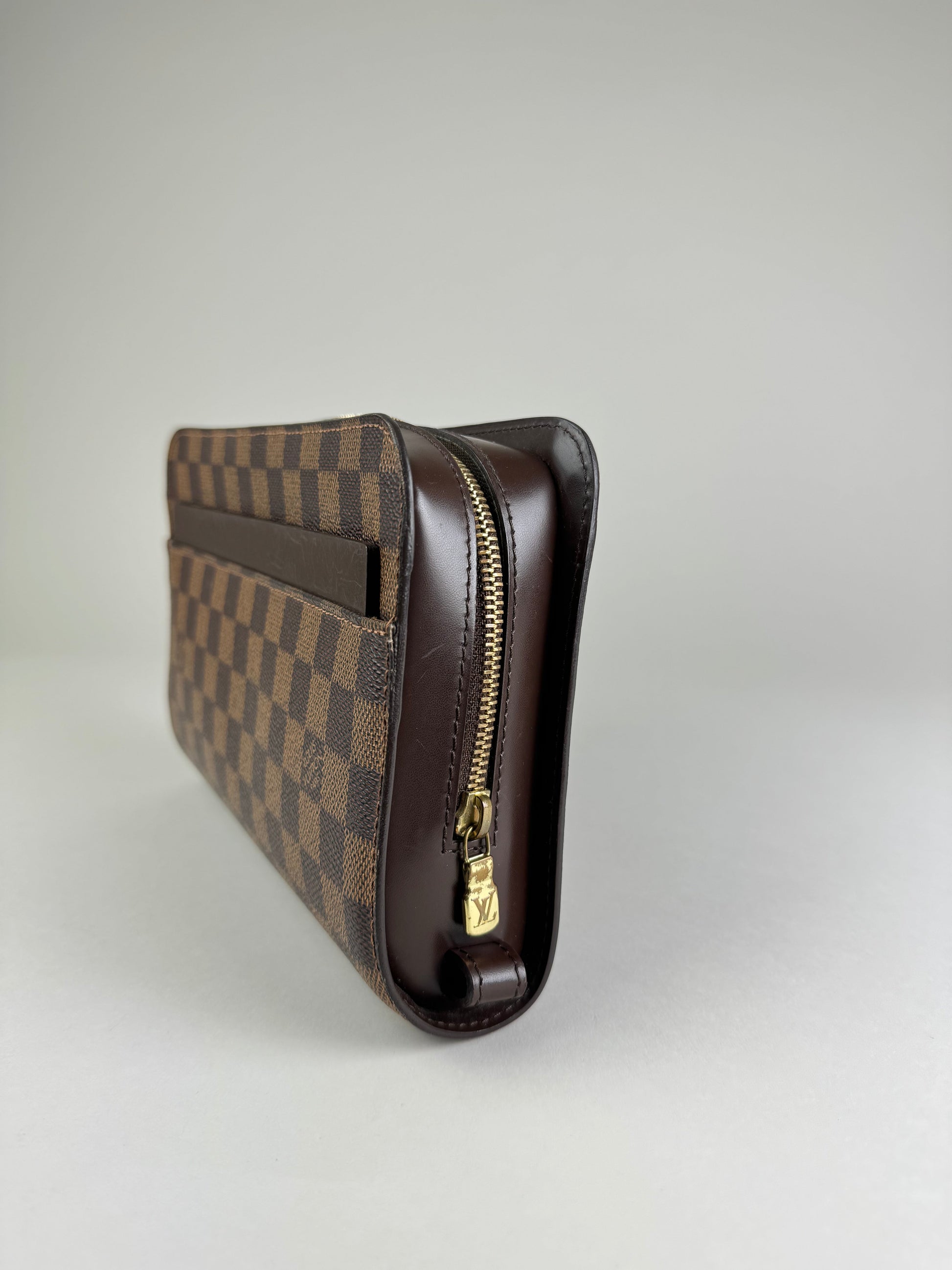 Louis Vuitton Saint Louis - respace.studio