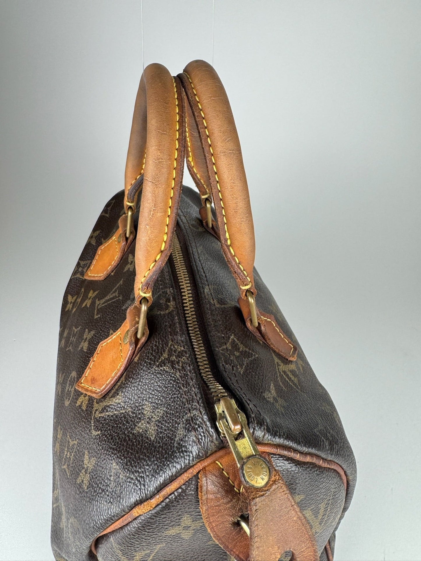 Louis Vuitton Speedy 25 - respace.studio