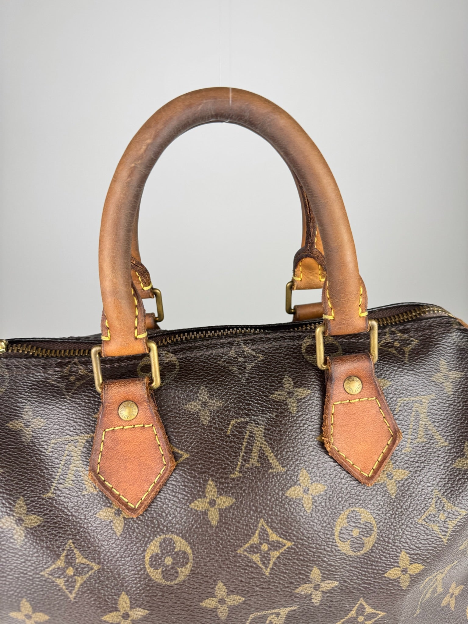 Louis Vuitton Speedy 25 - respace.studio