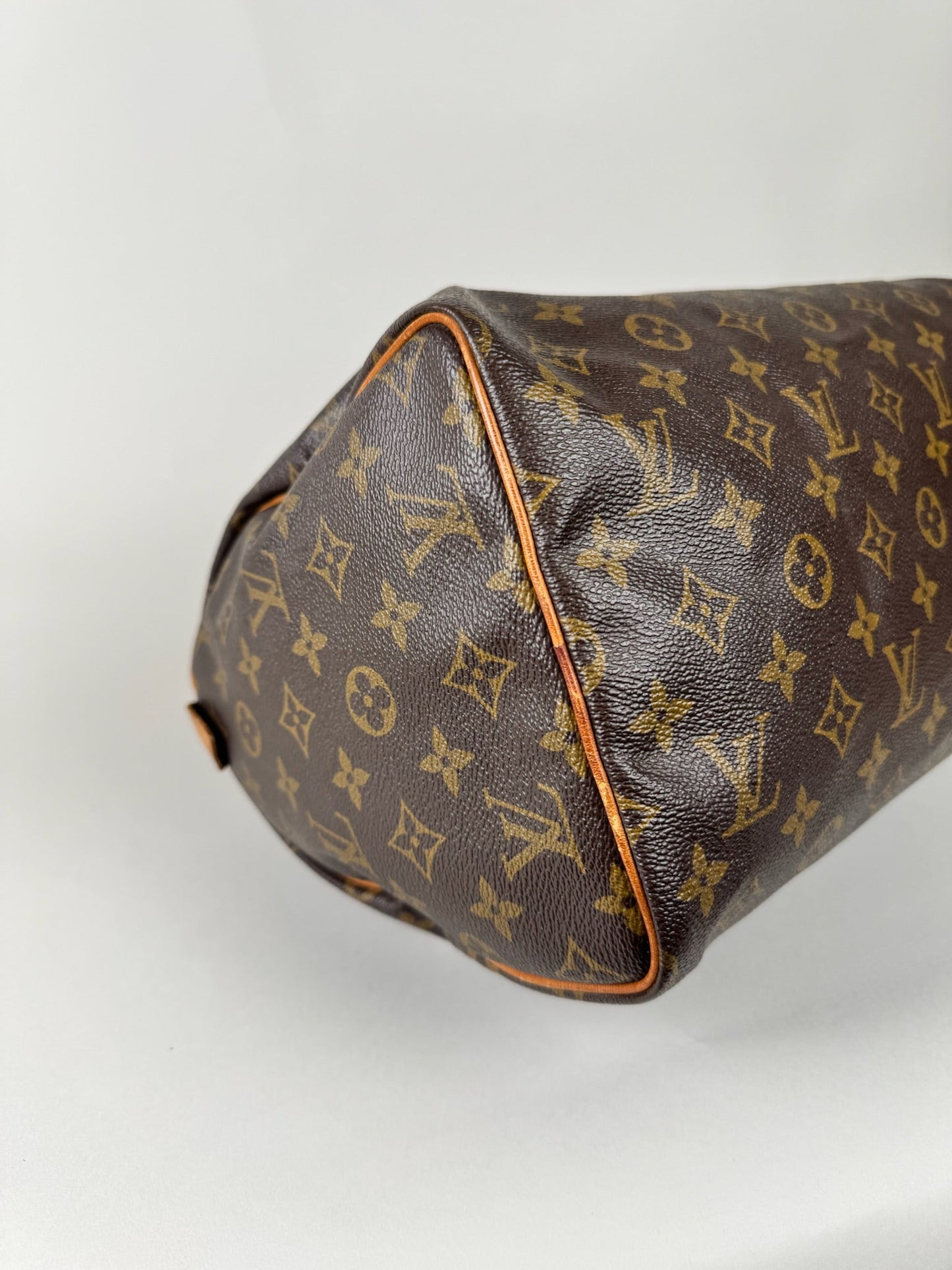 Louis Vuitton Speedy 30 - respace.studio