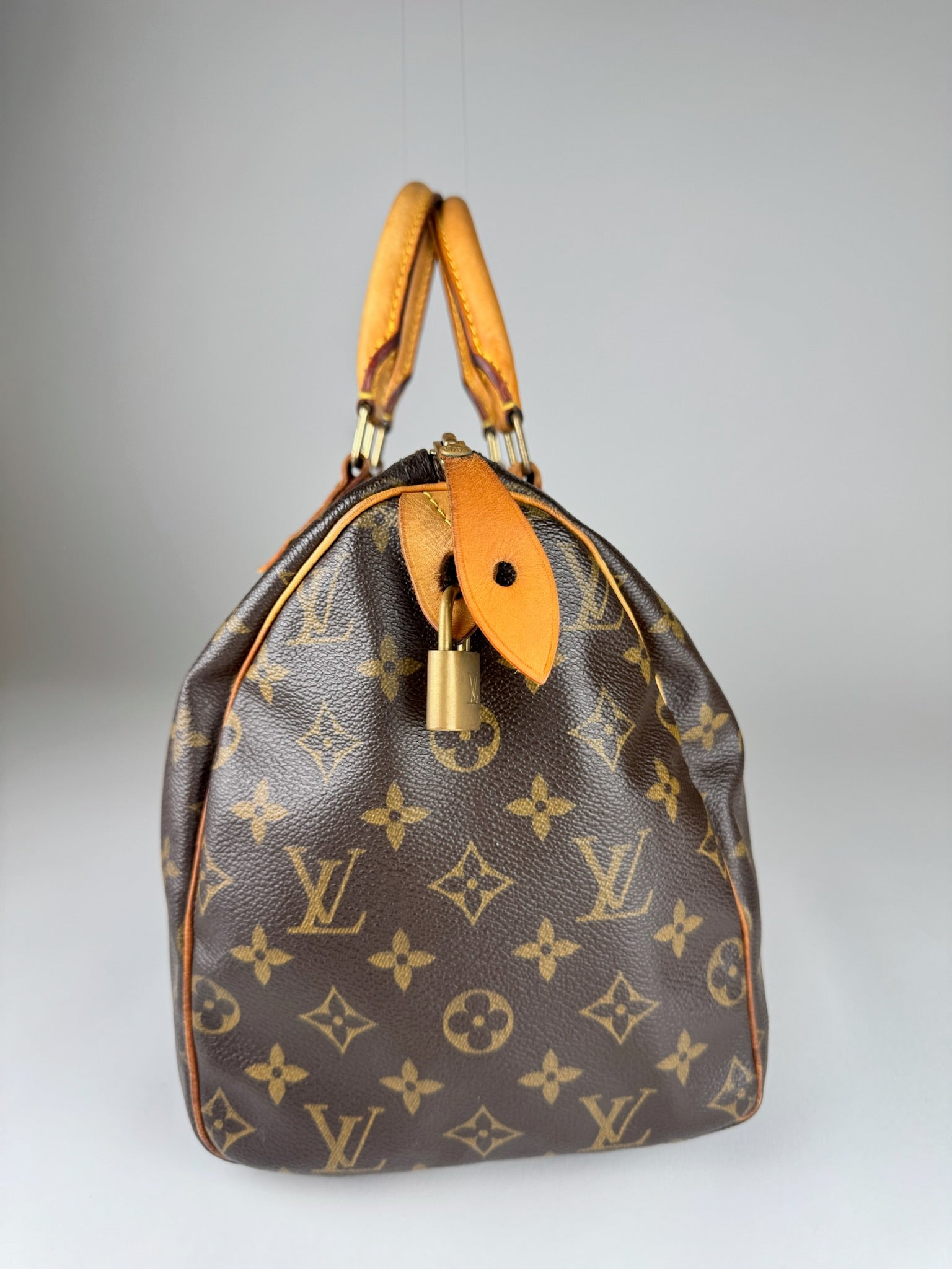 Louis Vuitton Speedy 30 - respace.studio