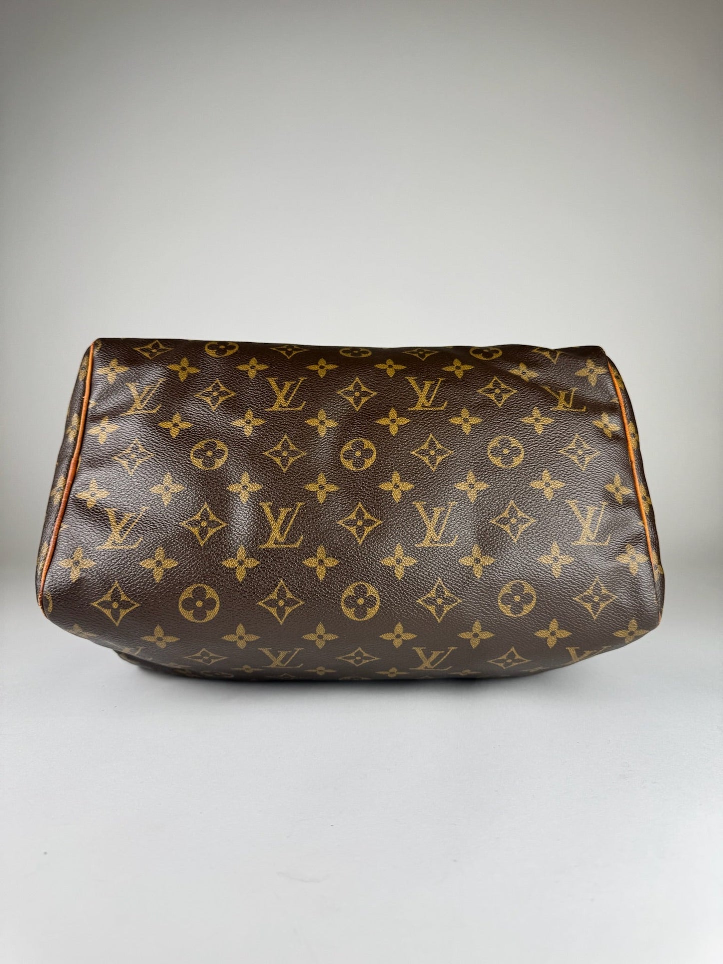 Louis Vuitton Speedy 30 - respace.studio