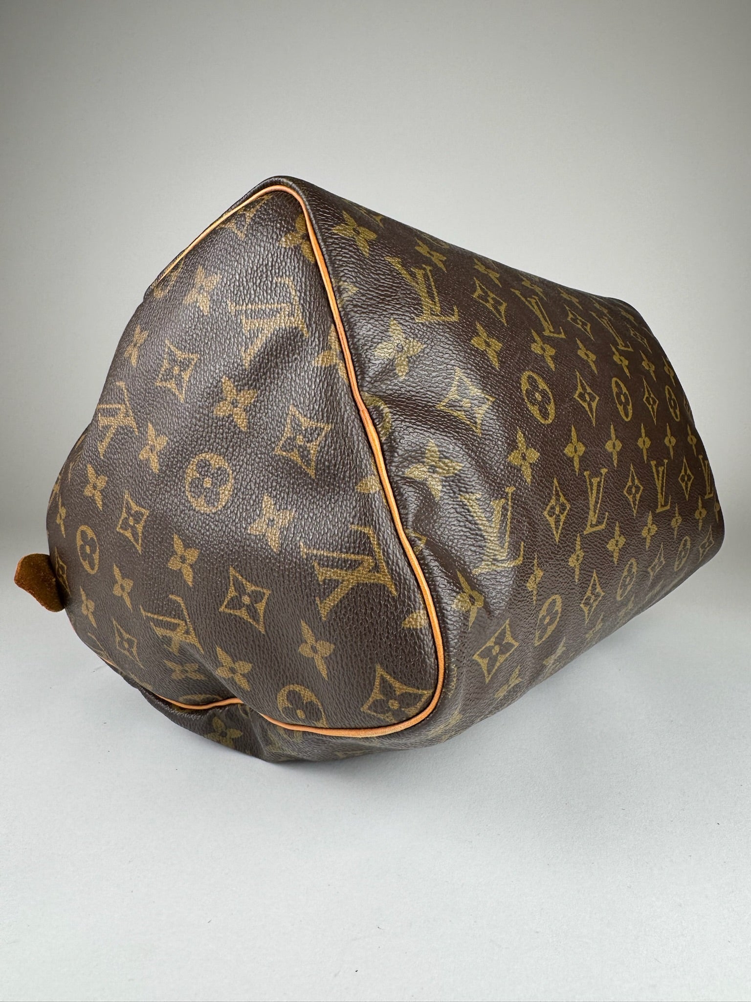 Louis Vuitton Speedy 30 - respace.studio