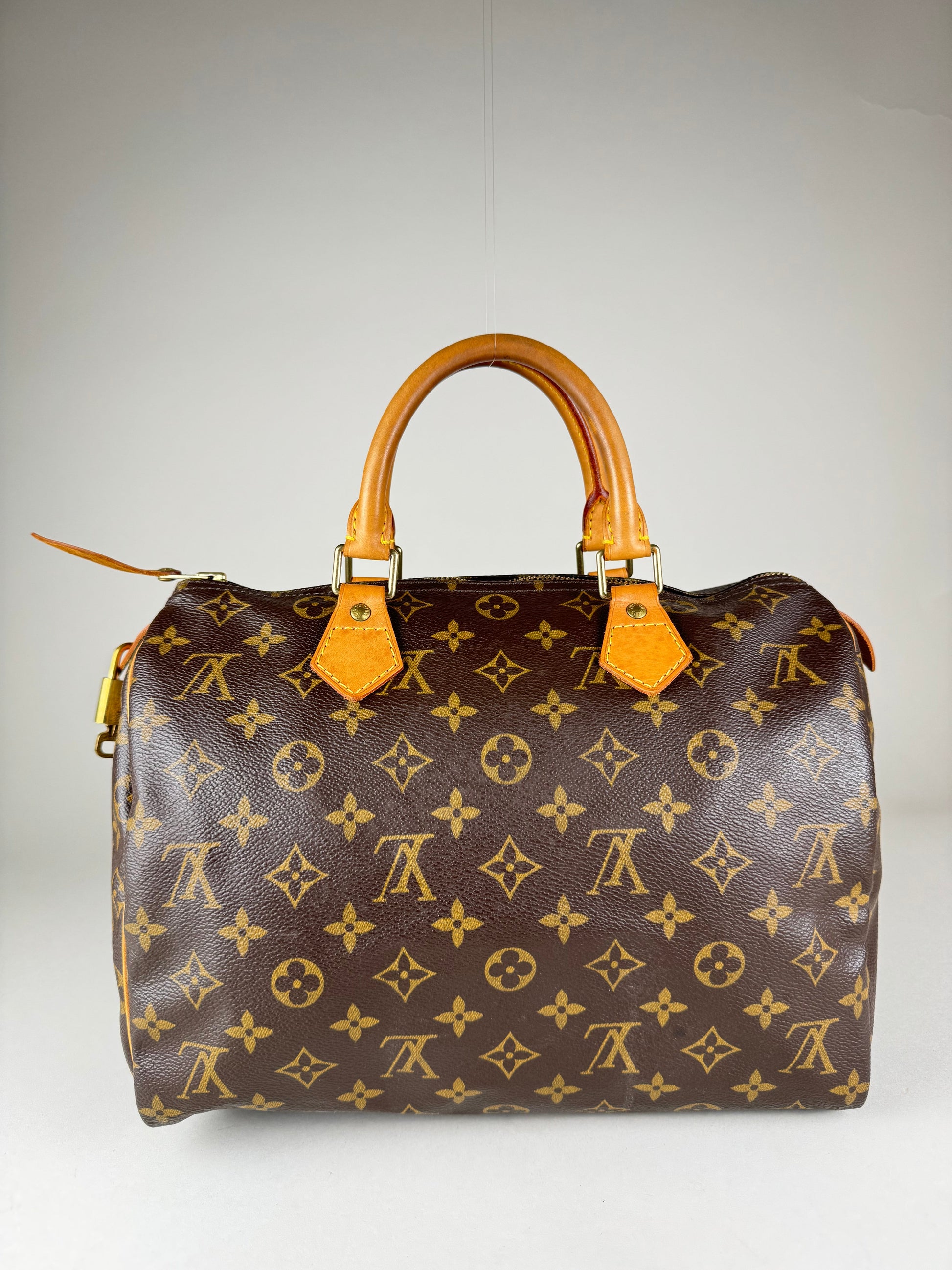 Louis Vuitton Speedy 30 - respace.studio