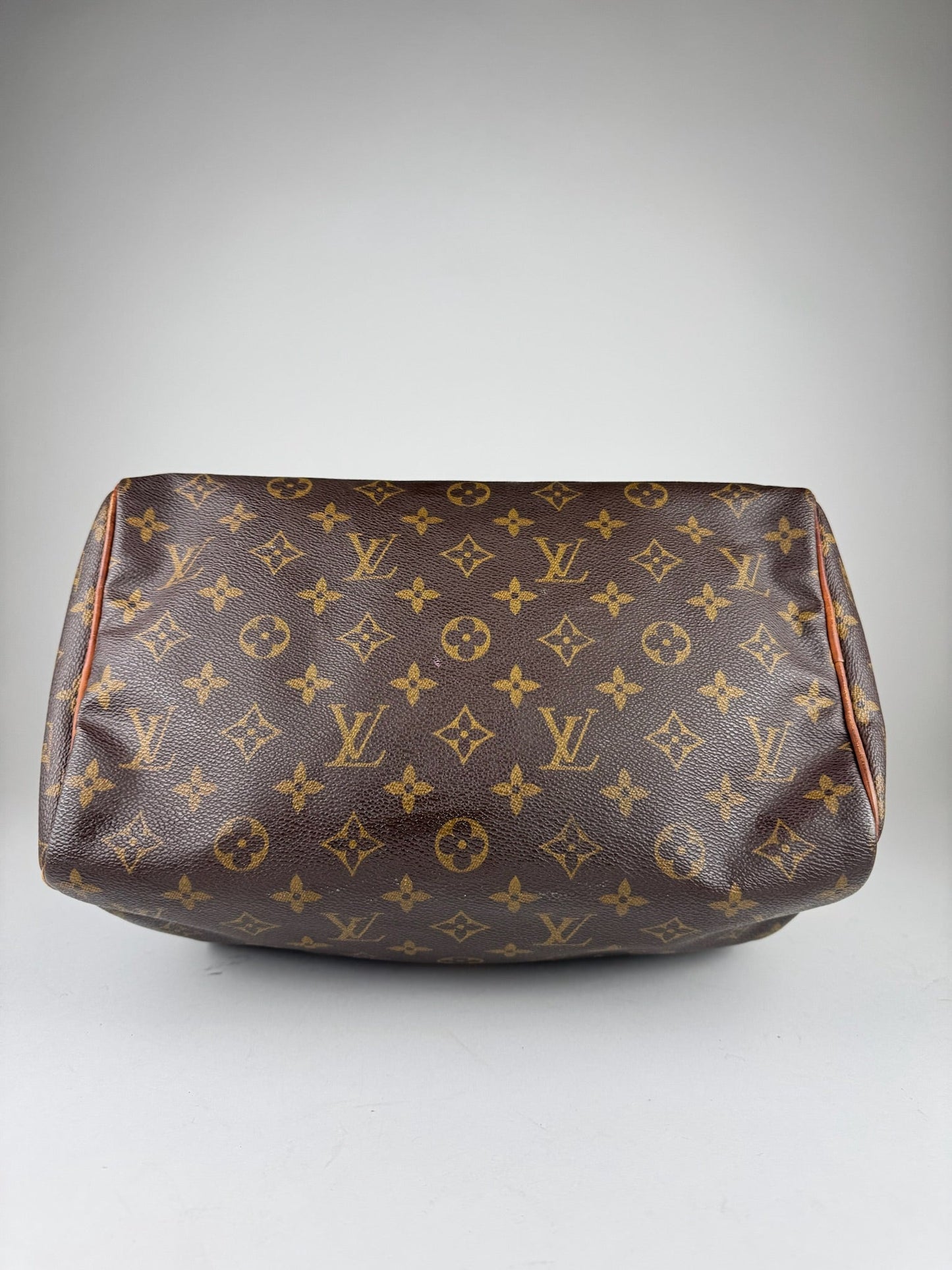 Louis Vuitton Speedy 30 - respace.studio