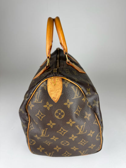 Louis Vuitton Speedy 30 - respace.studio