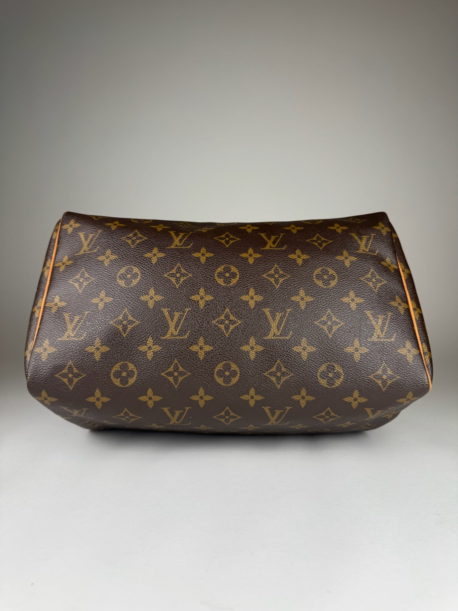 Louis Vuitton Speedy 30 - respace.studio