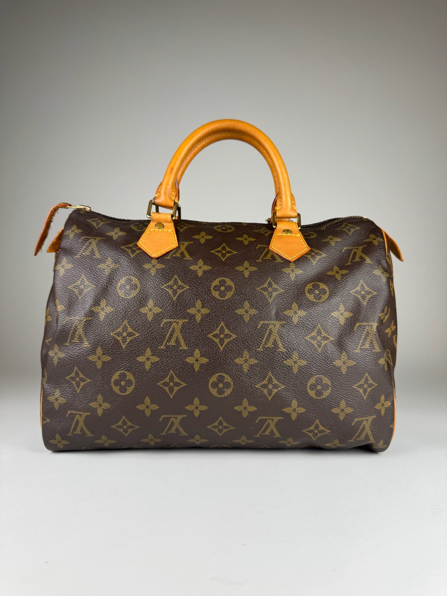 Louis Vuitton Speedy 30 - respace.studio