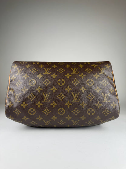 Louis Vuitton Speedy 30 - respace.studio