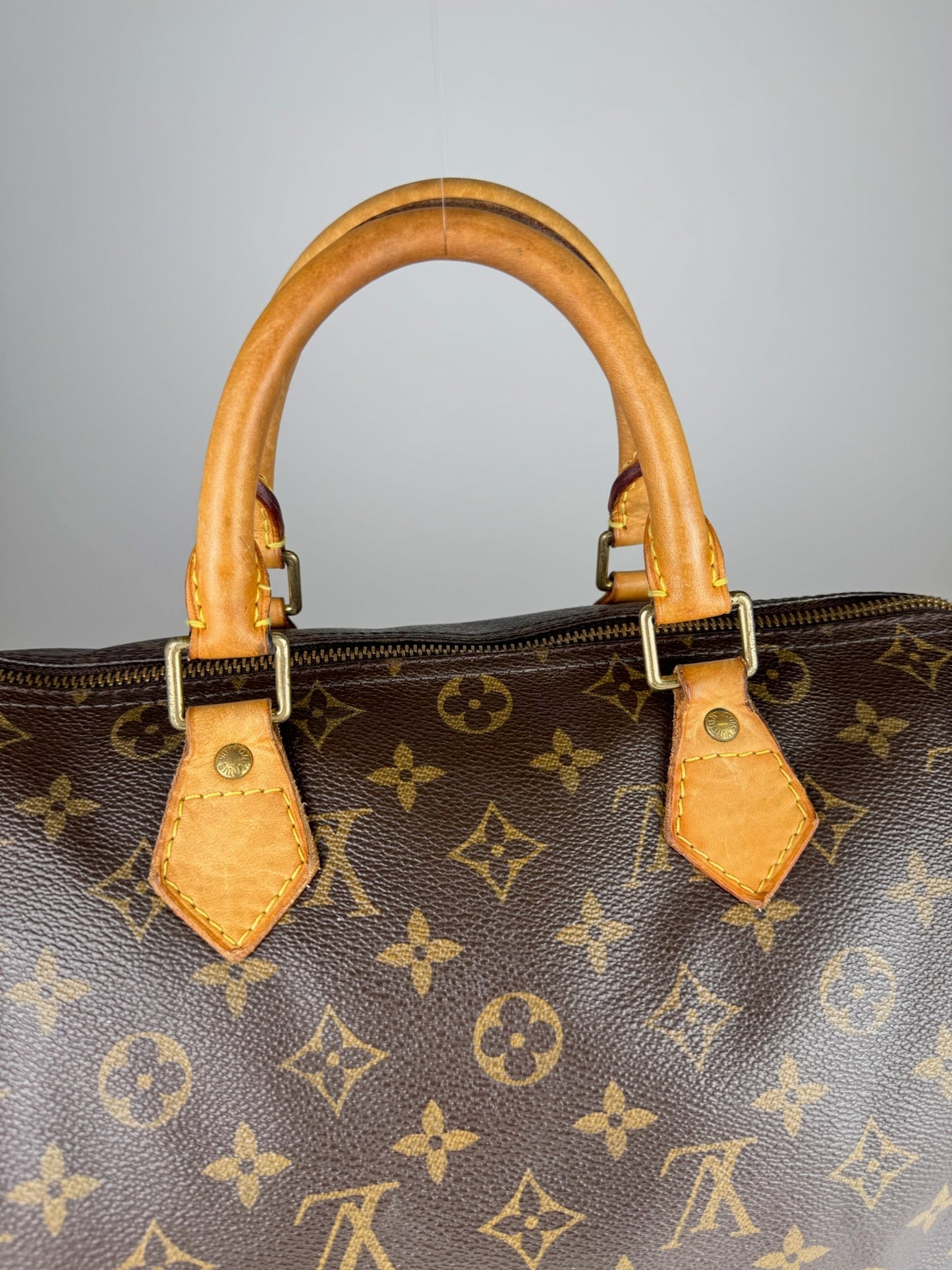 Louis Vuitton Speedy 30 - respace.studio