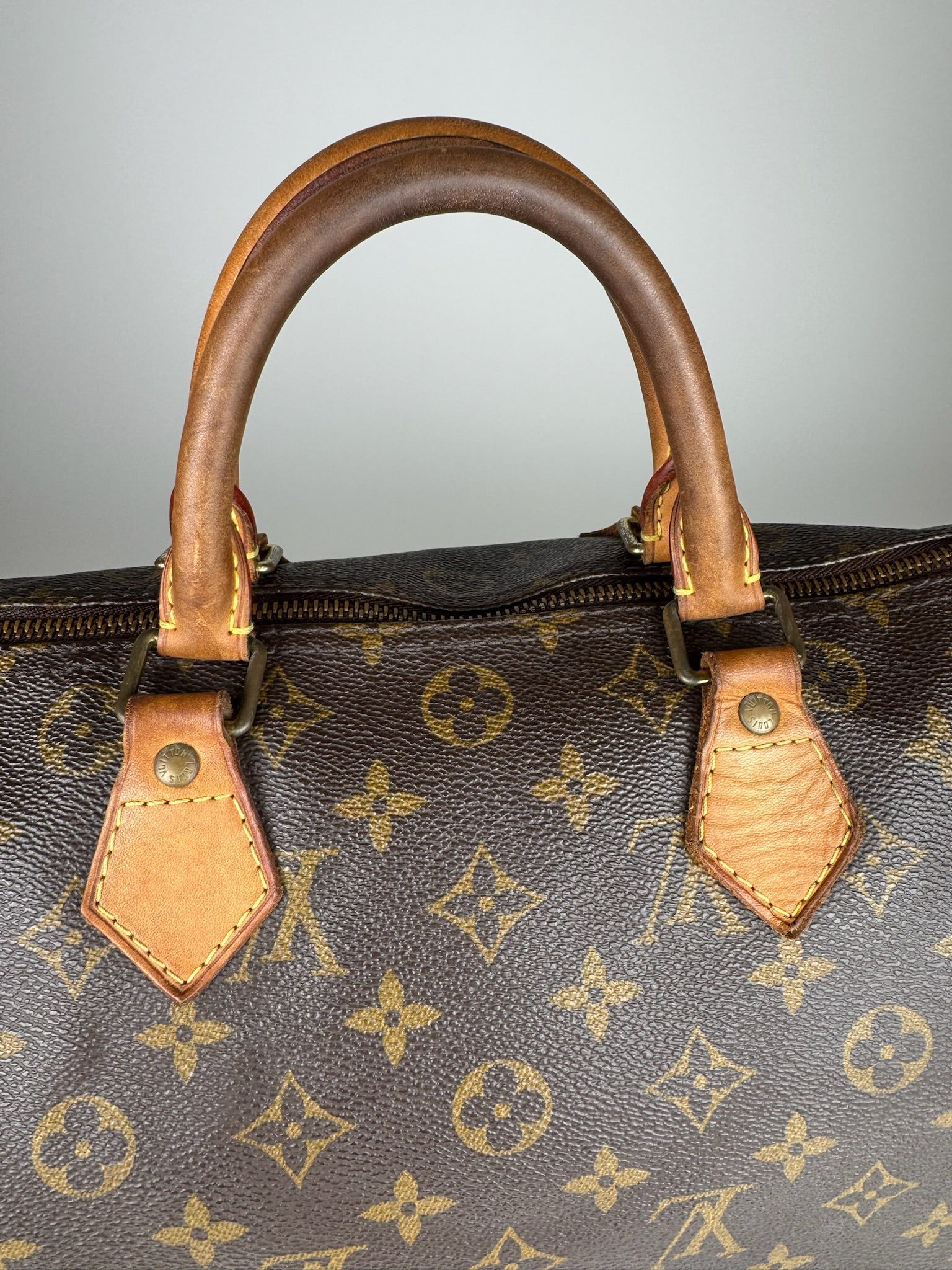 Louis Vuitton Speedy 30 - respace.studio