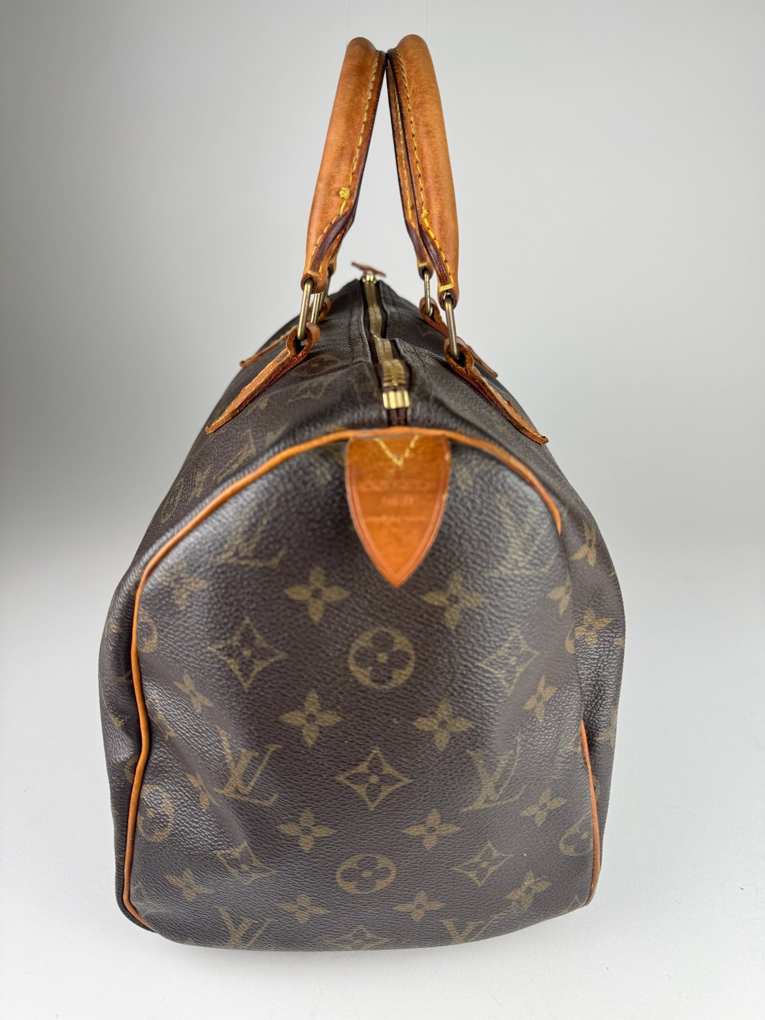 Louis Vuitton Speedy 30 - respace.studio