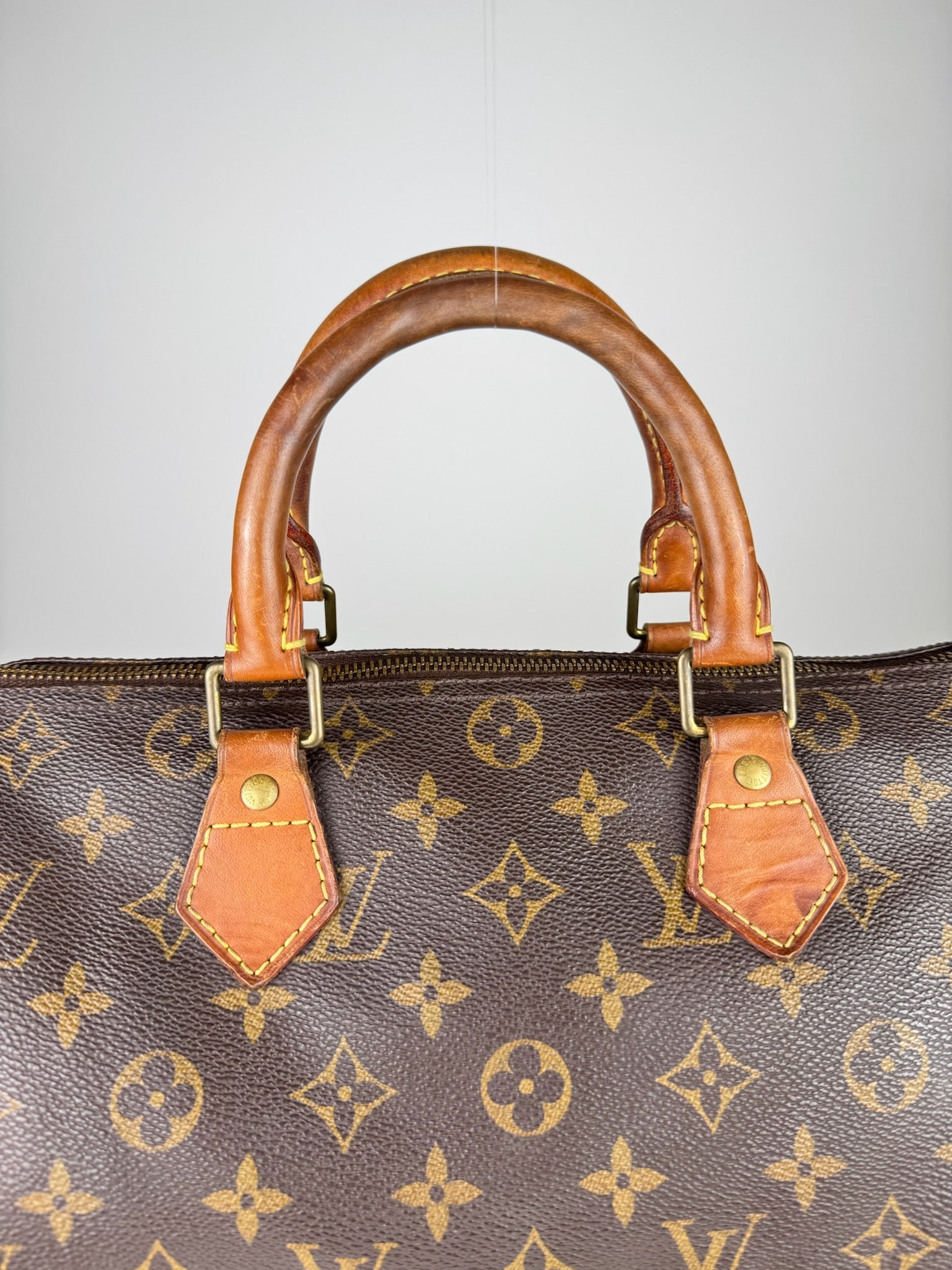 Louis Vuitton Speedy 30 - respace.studio