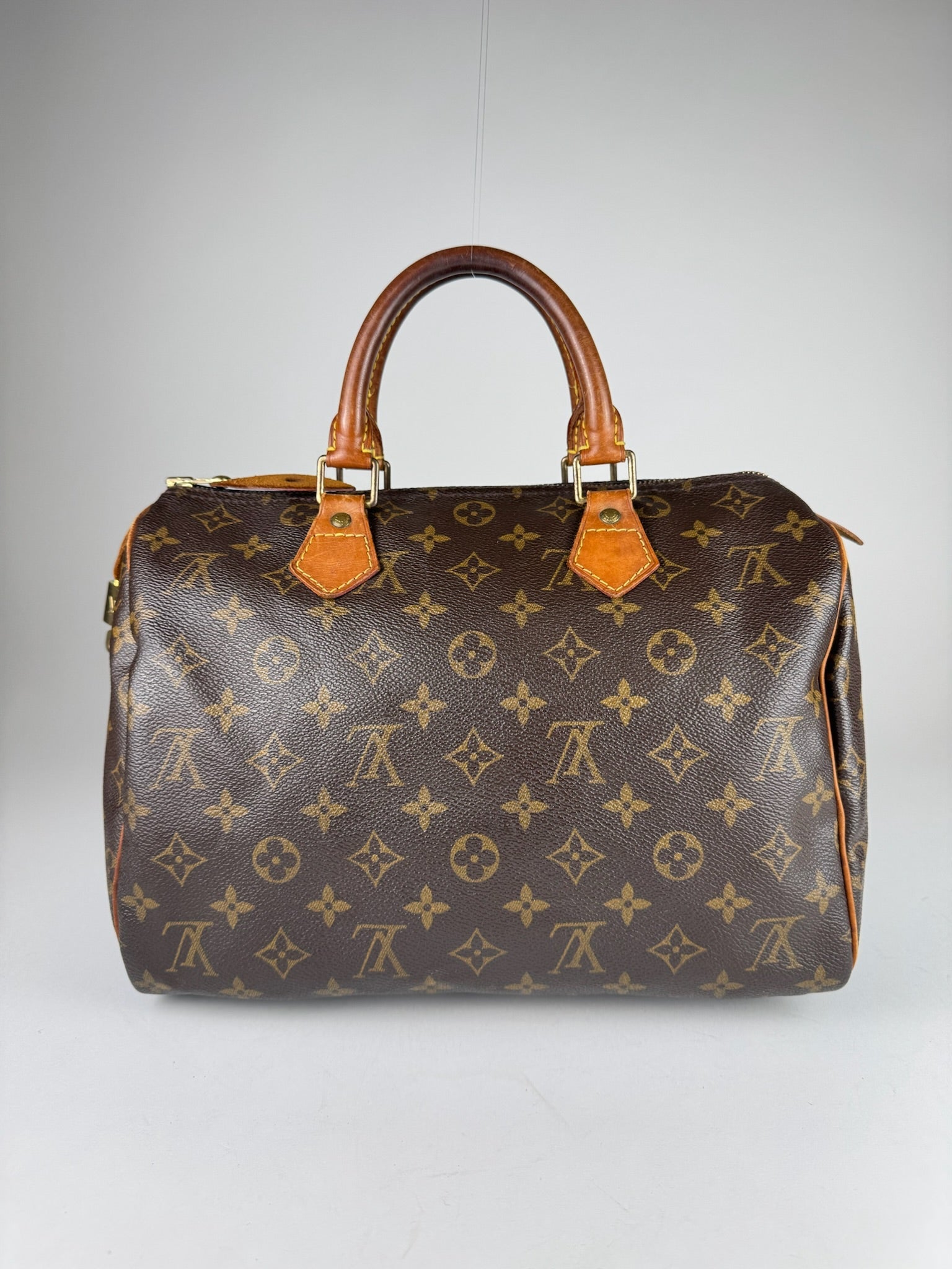 Louis Vuitton Speedy 30 - respace.studio
