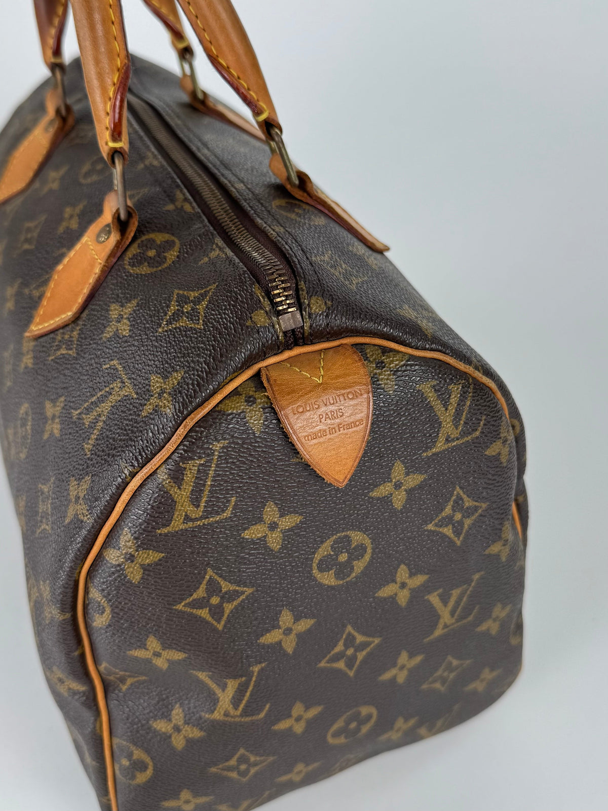 Louis Vuitton Speedy 30 - respace.studio