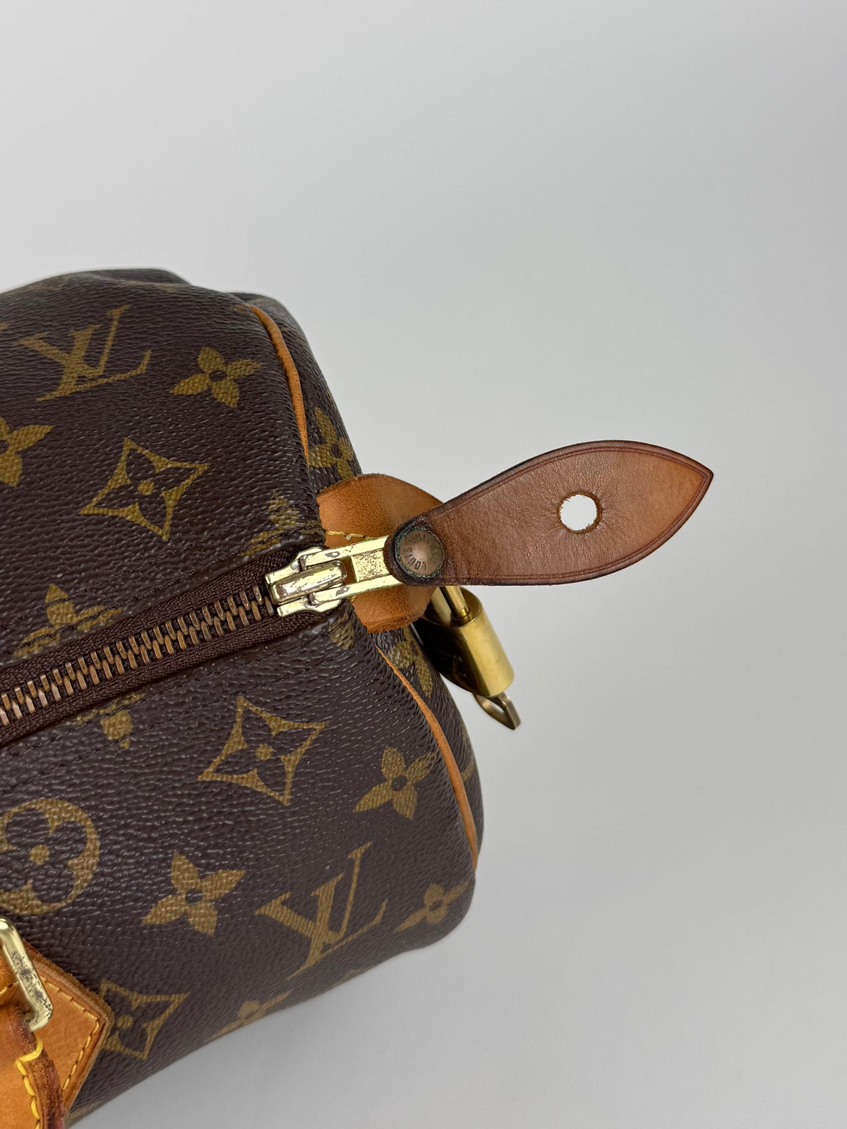 Louis Vuitton Speedy 30 - respace.studio