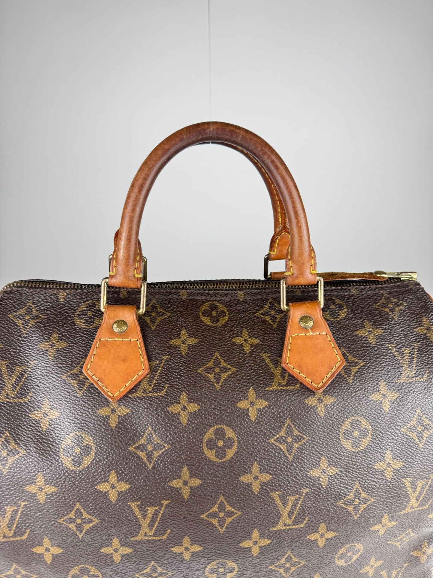 Louis Vuitton Speedy 30 - respace.studio