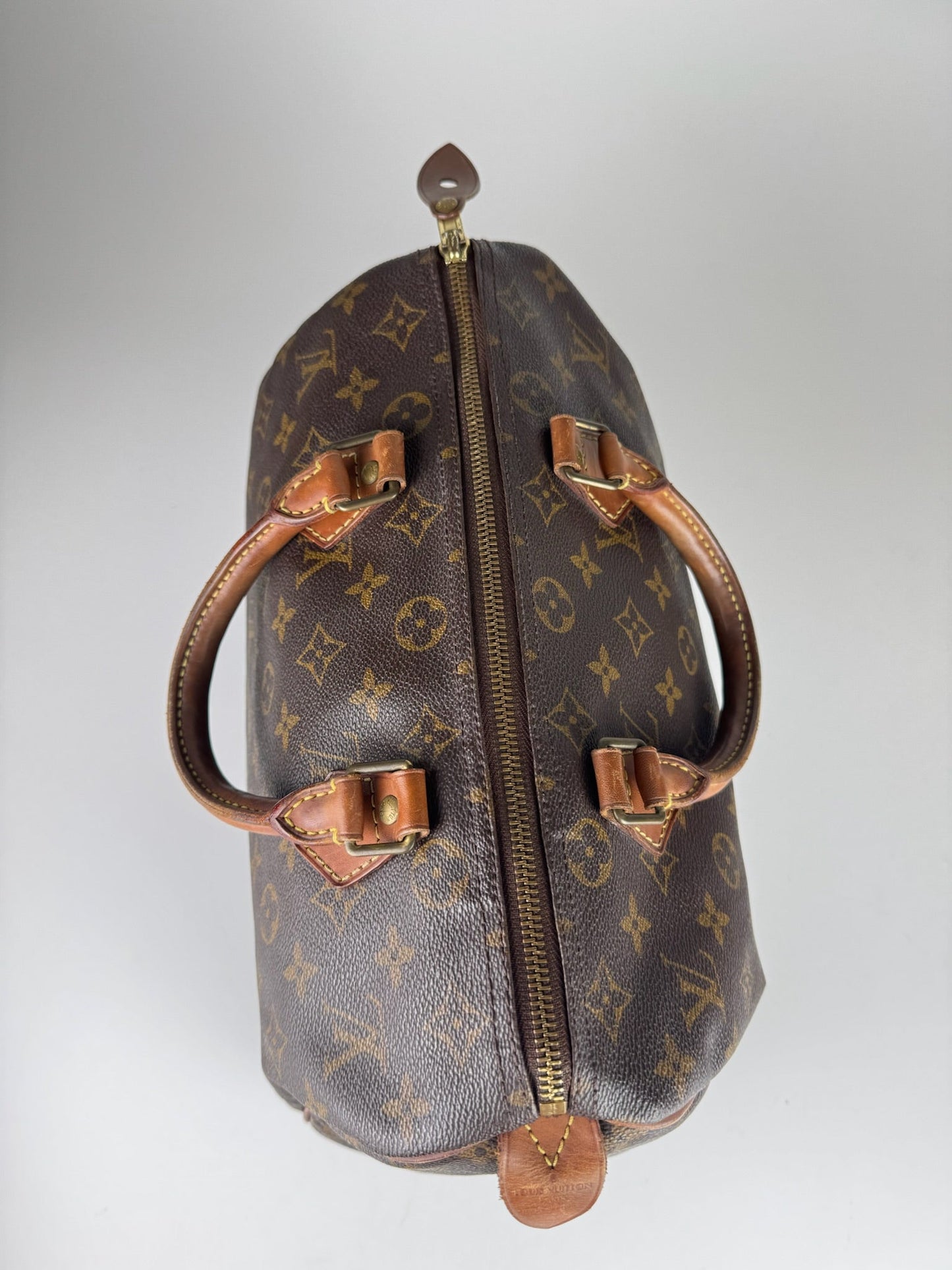 Louis Vuitton Speedy 30 - respace.studio