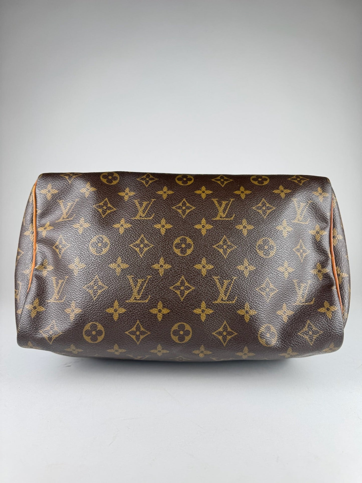Louis Vuitton Speedy 30 - respace.studio