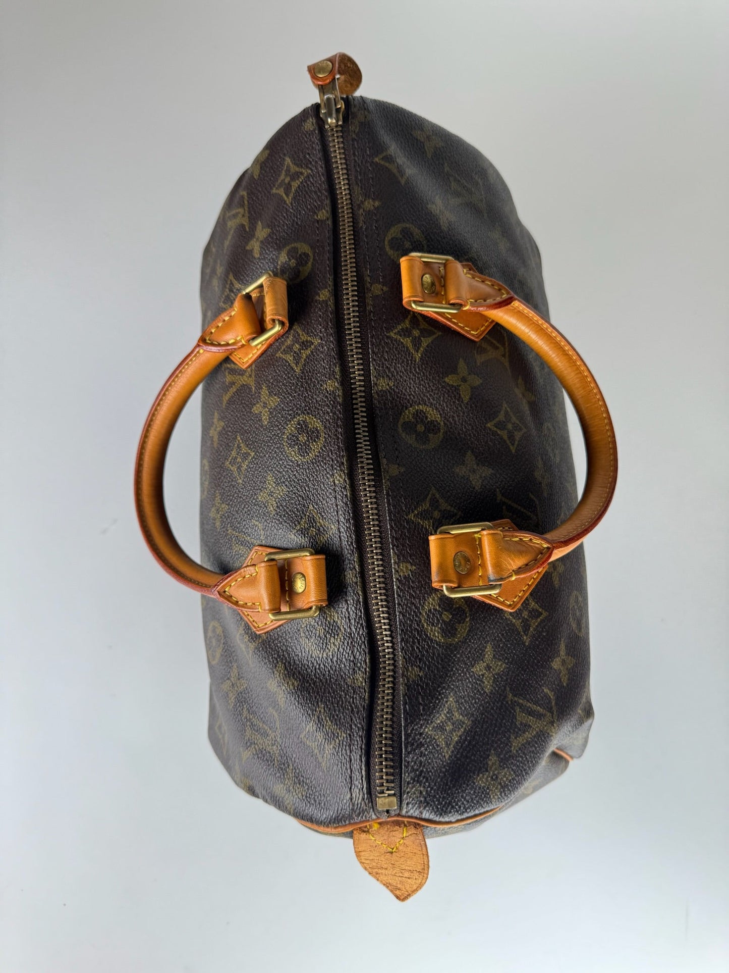 Louis Vuitton Speedy 30 - respace.studio