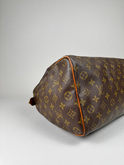 Louis Vuitton Speedy 35 - respace.studio