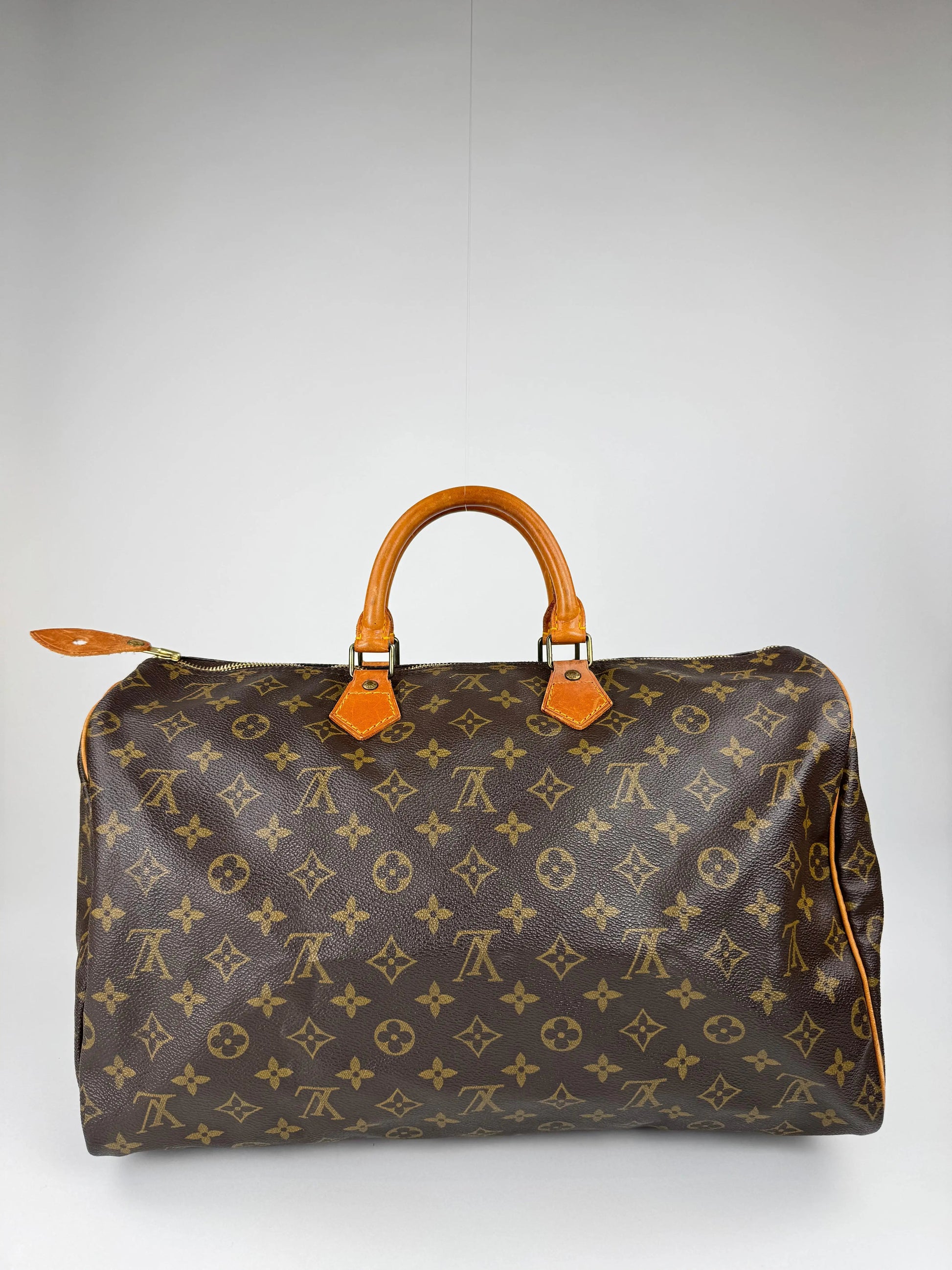 Louis Vuitton Speedy 40 - respace.studio