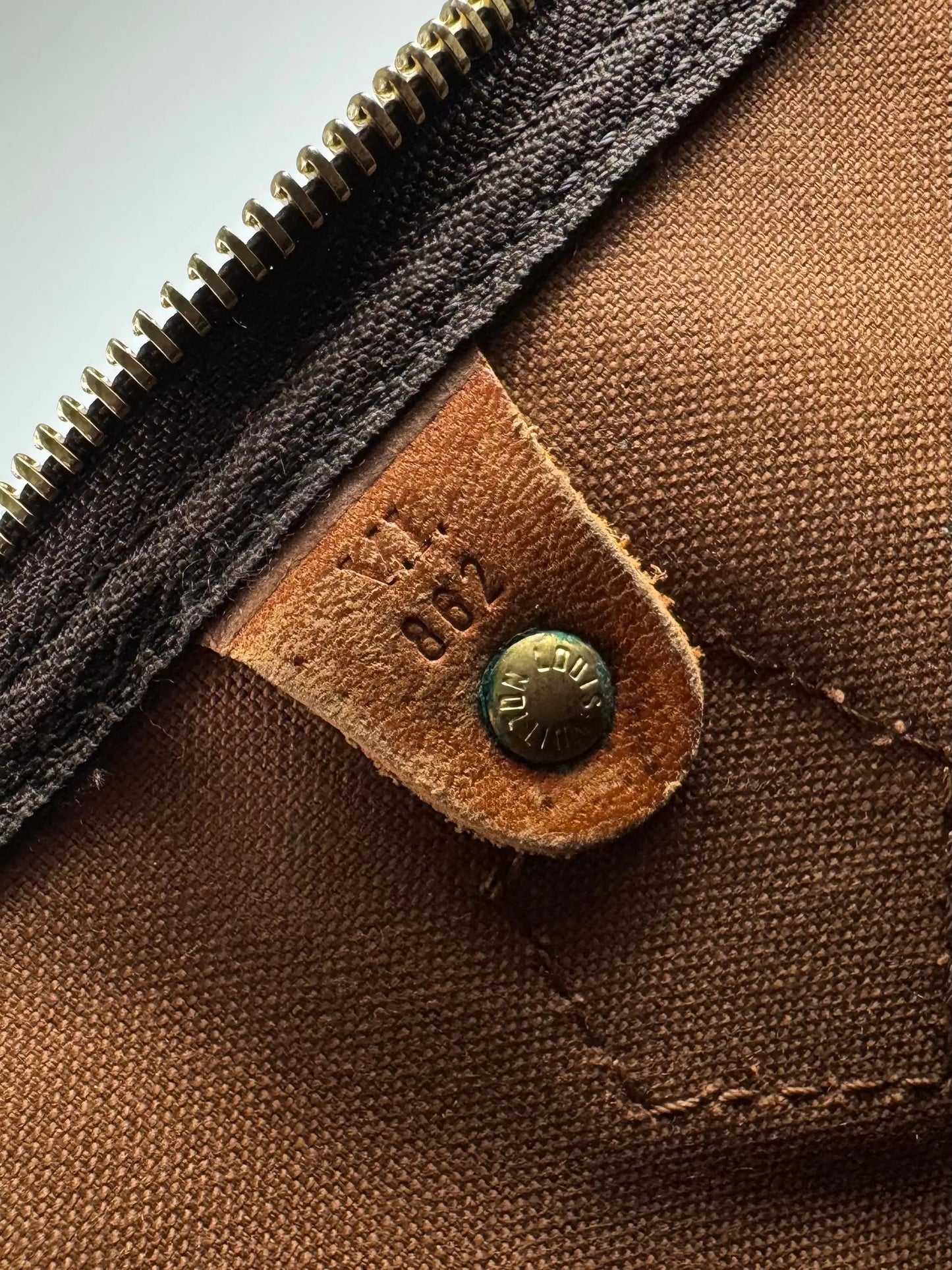 Louis Vuitton Speedy 40 - respace.studio