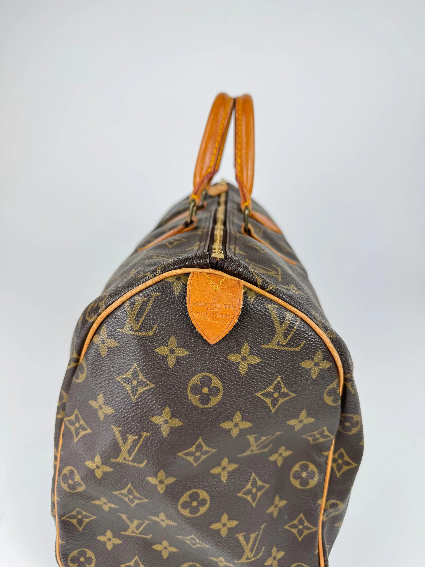Louis Vuitton Speedy 40 - respace.studio