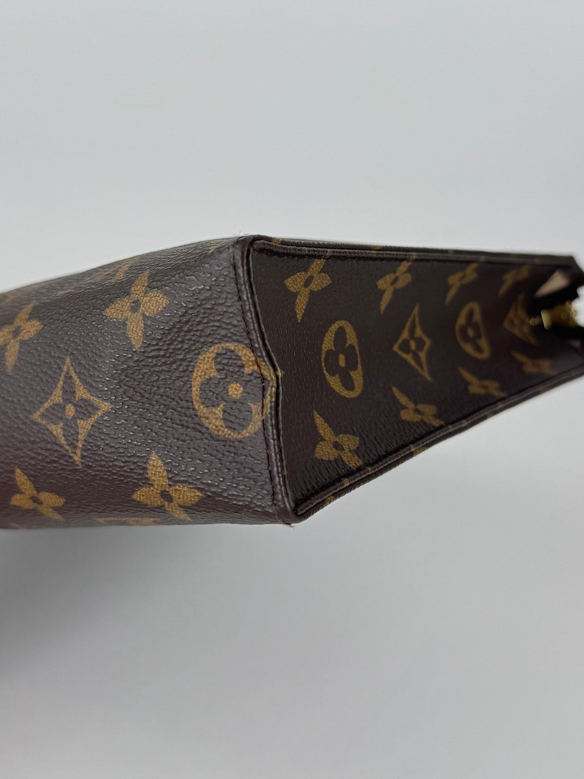 Louis Vuitton Toiletry Pouch 26 - respace.studio