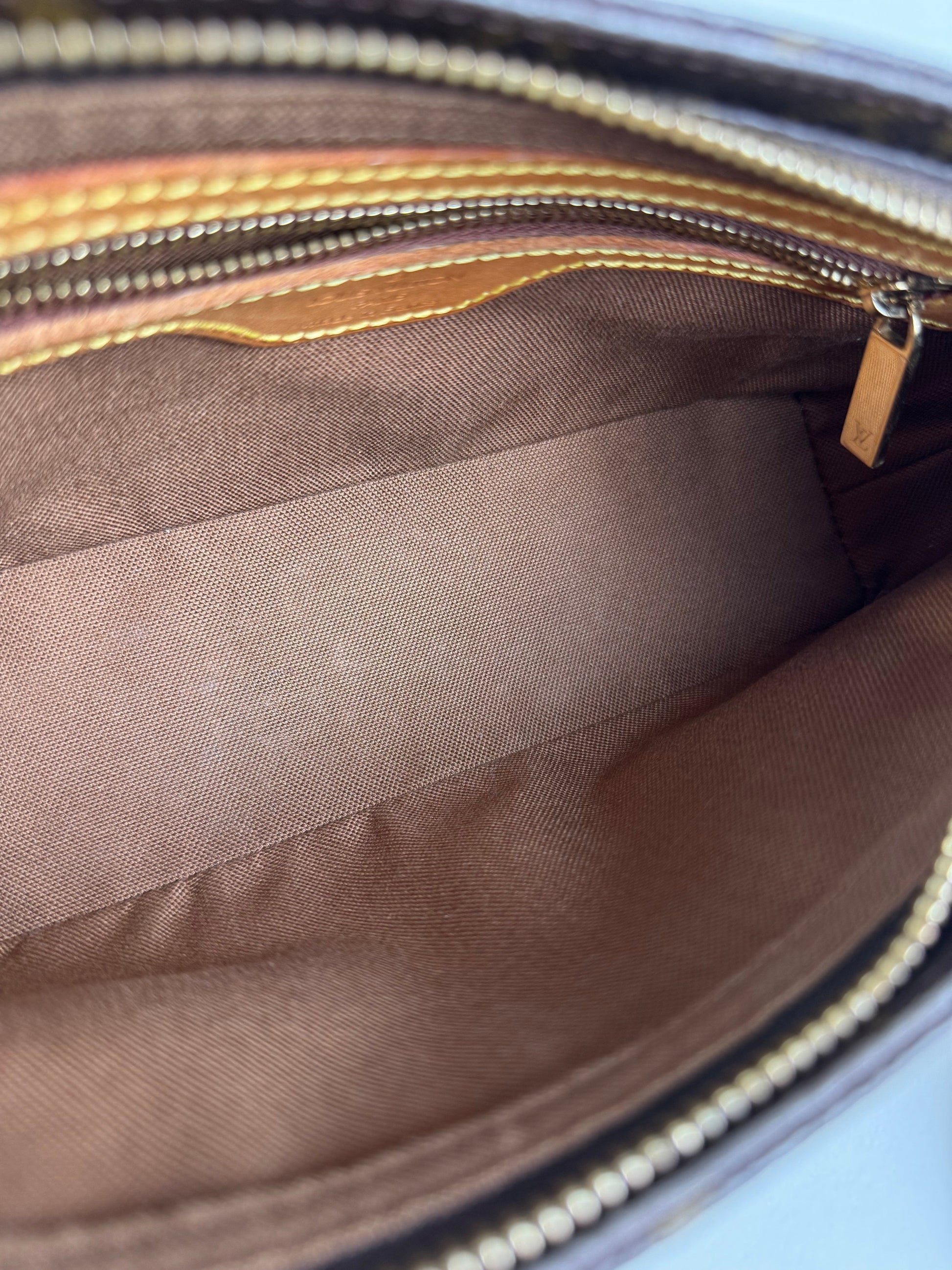 Louis Vuitton Trotteur - respace.studio