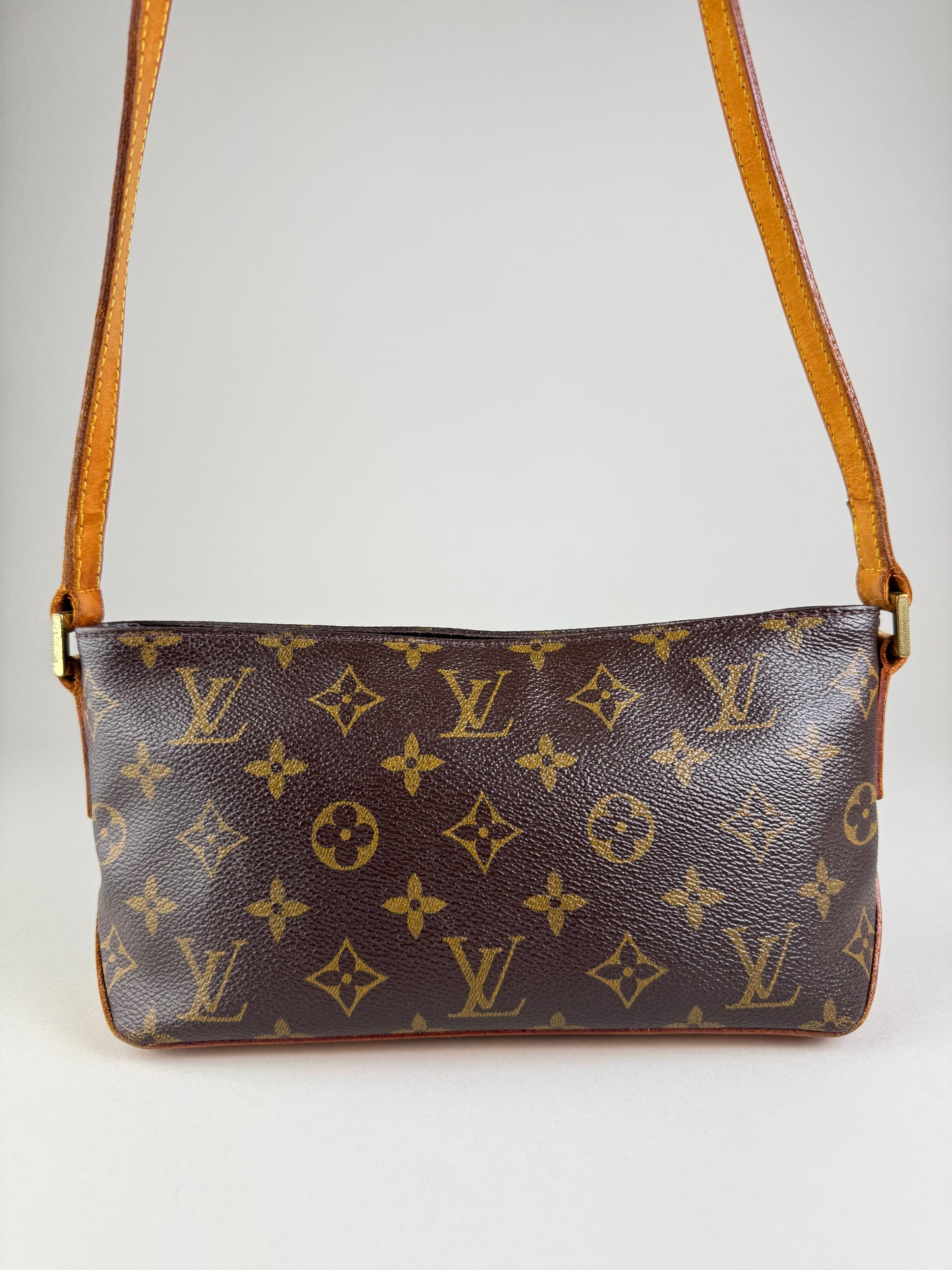 Louis Vuitton Trotteur - respace.studio
