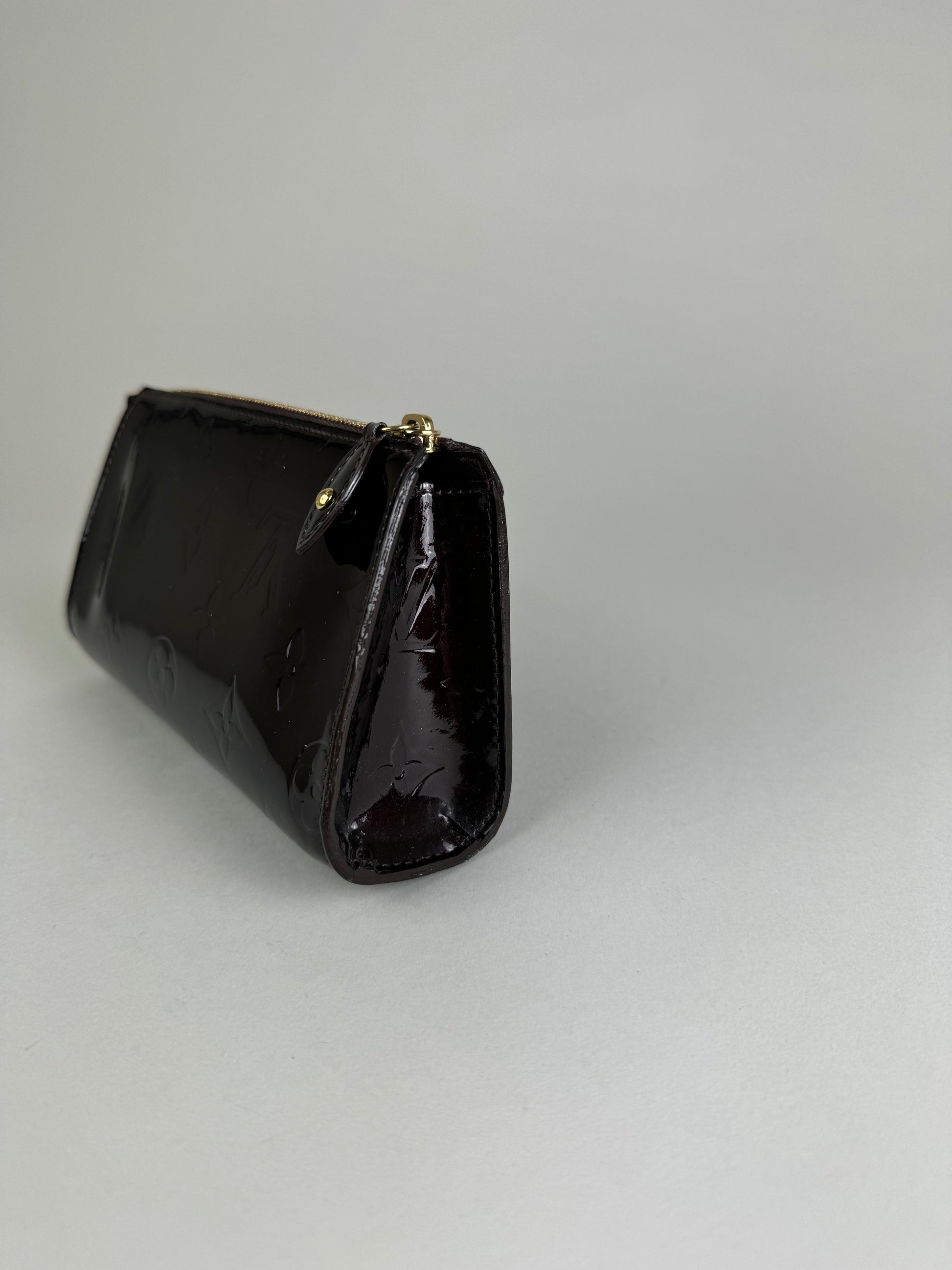 Louis Vuitton Trousse Cosmetic Vernis - respace.studio