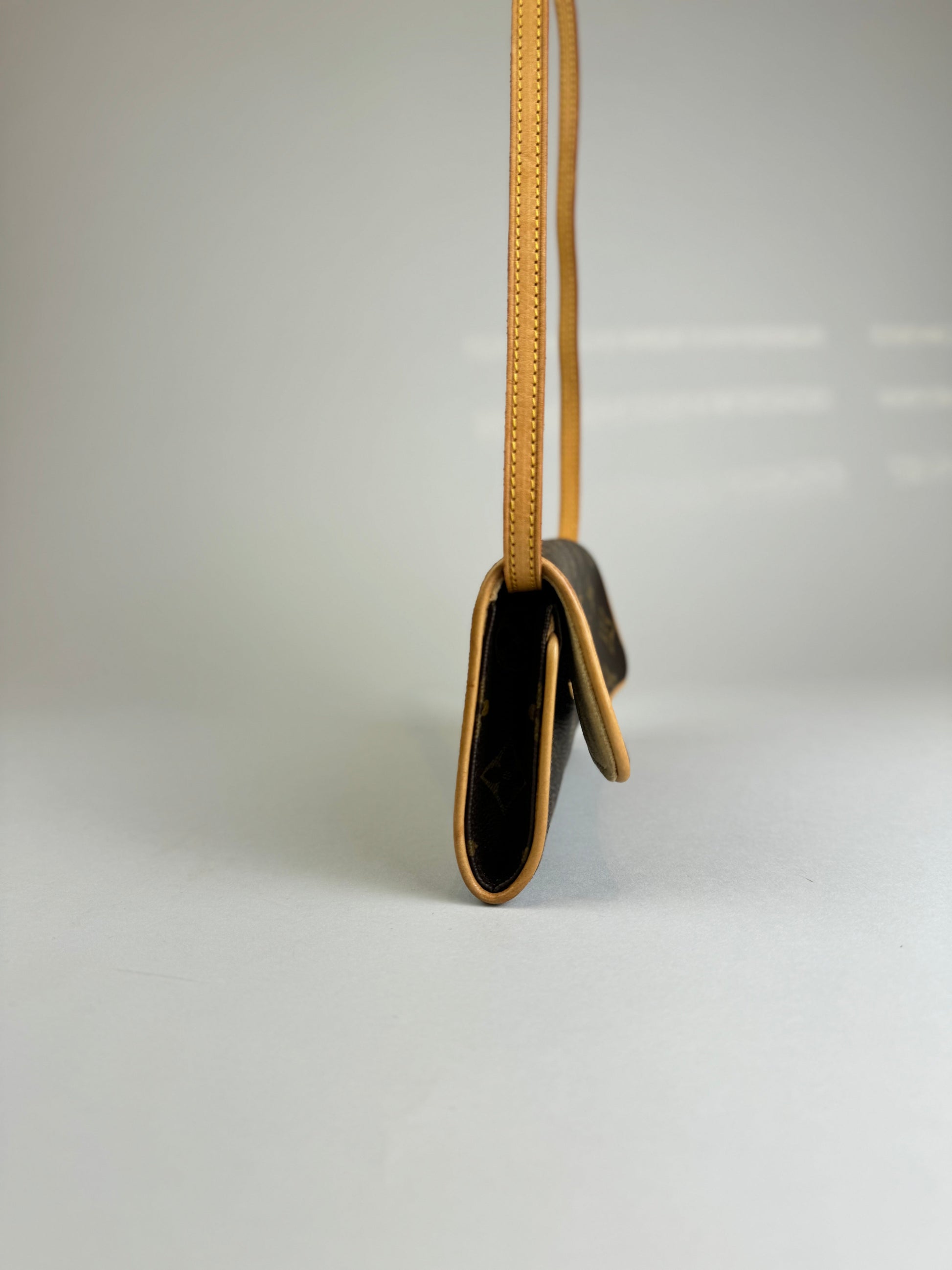 Louis Vuitton Twin PM - respace.studio