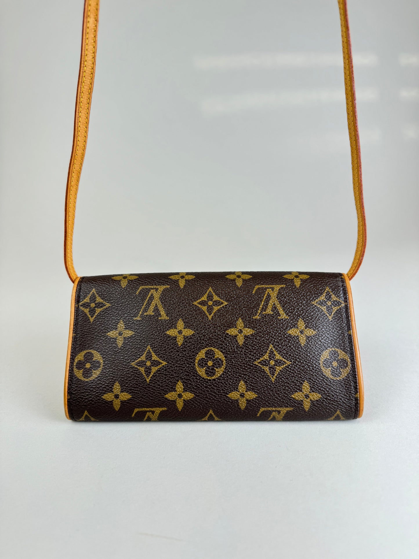 Louis Vuitton Twin PM - respace.studio