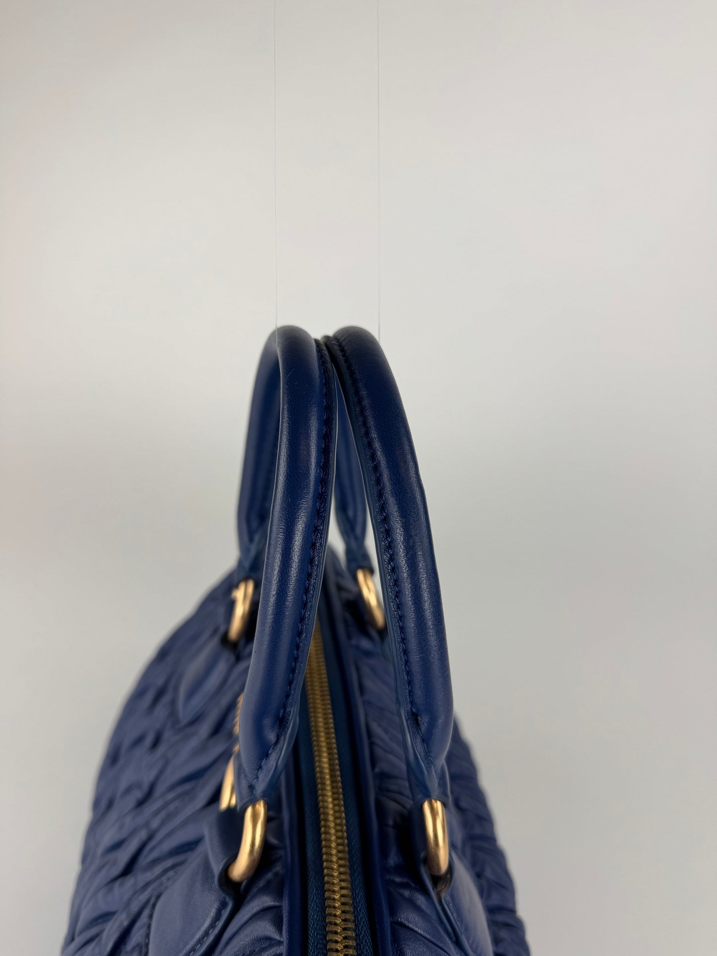 Miu Miu Matelasse Sac A Main - respace.studio