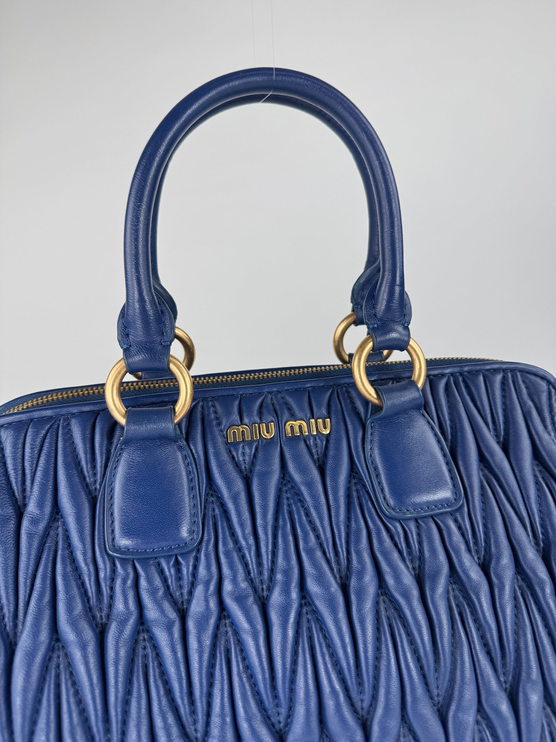 Miu Miu Matelasse Sac A Main - respace.studio