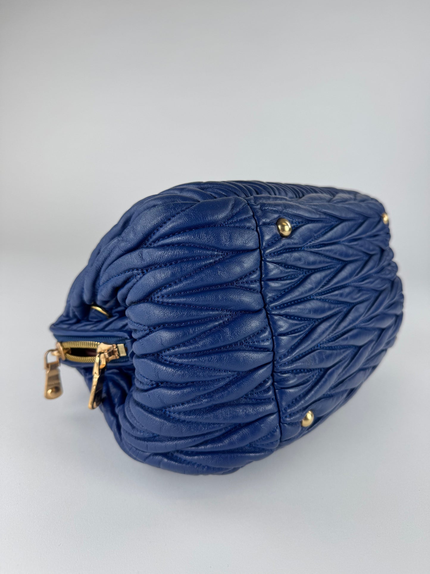 Miu Miu Matelasse Sac A Main - respace.studio