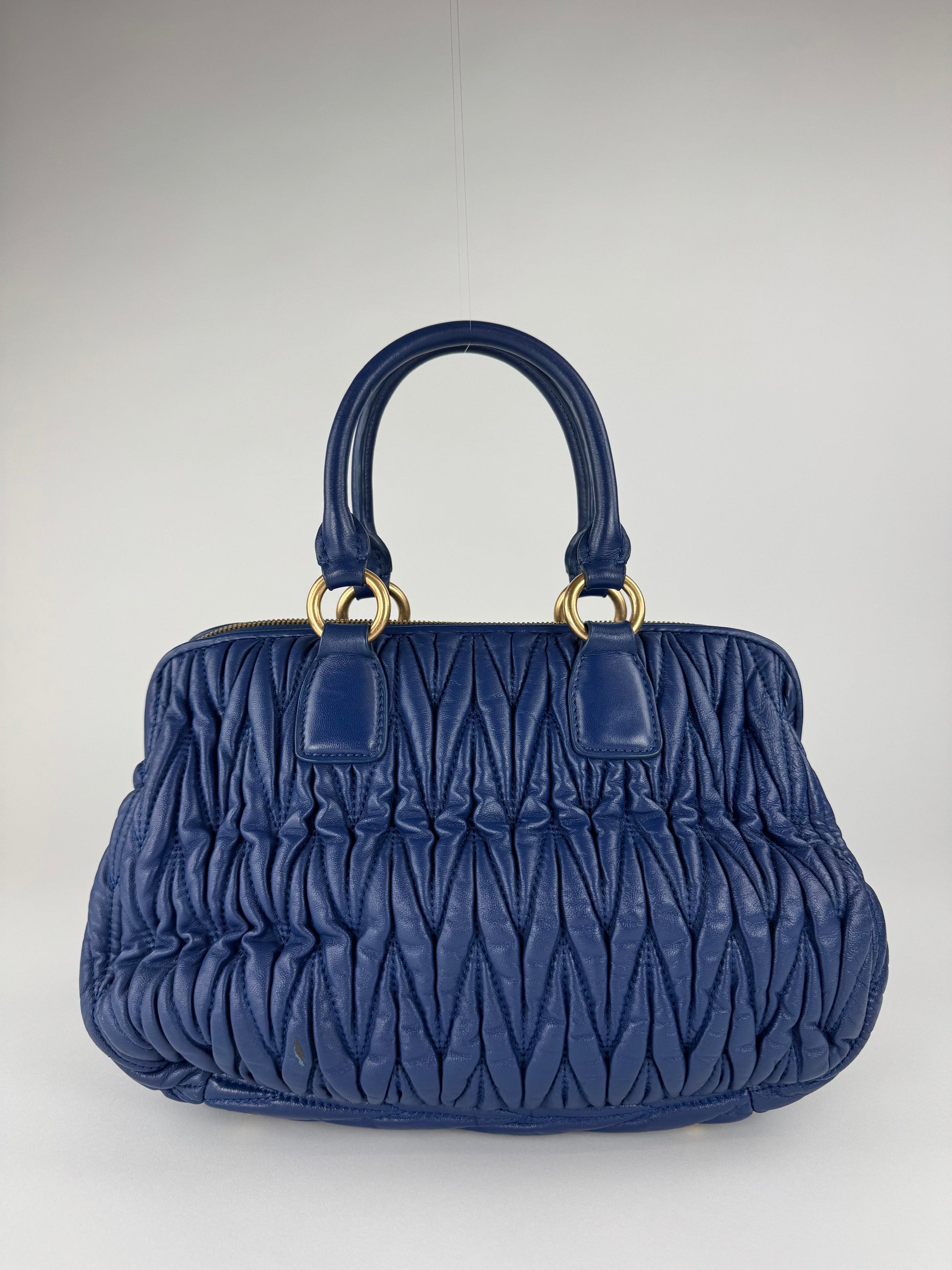 Miu Miu Matelasse Sac A Main - respace.studio