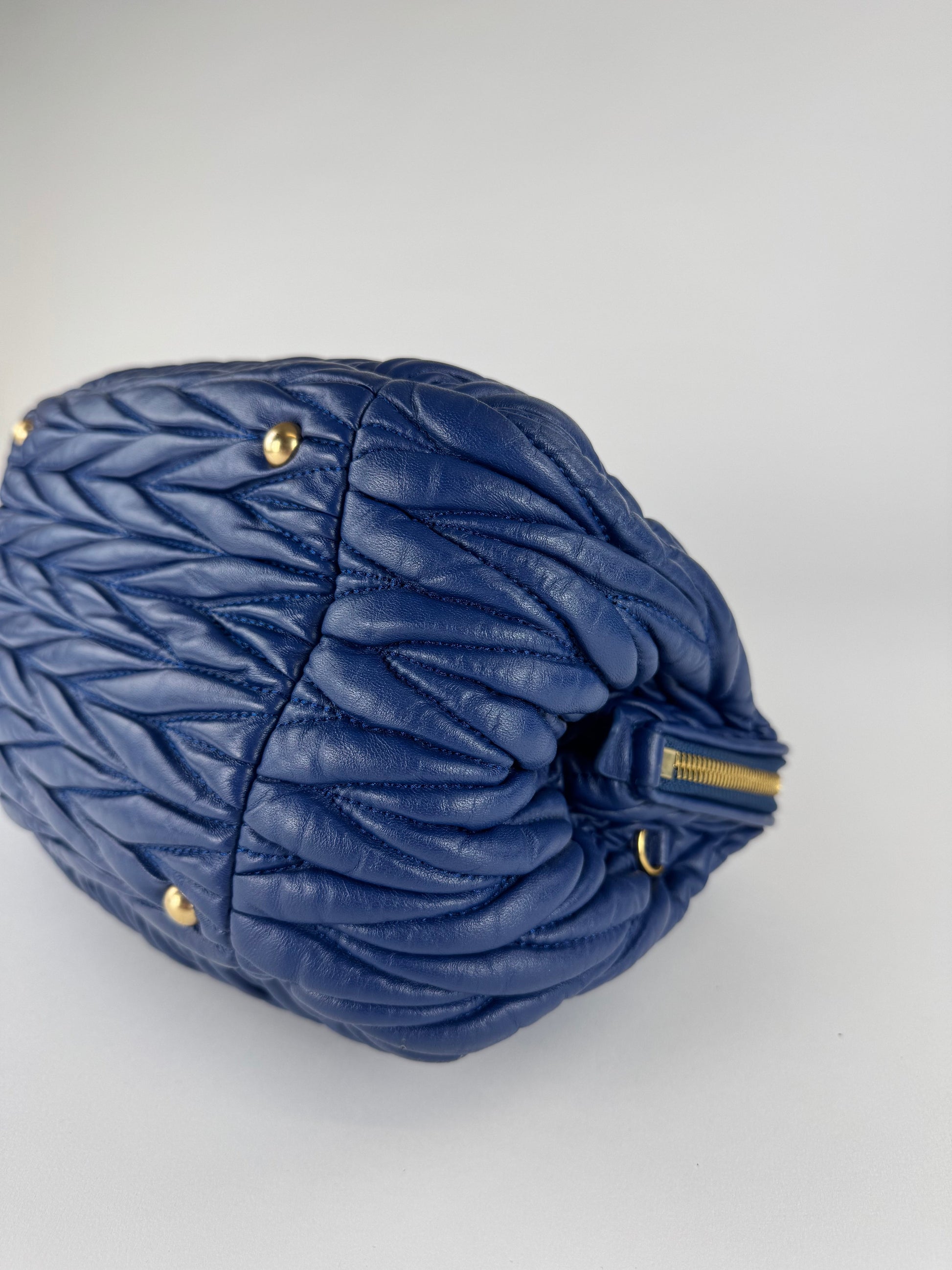 Miu Miu Matelasse Sac A Main - respace.studio