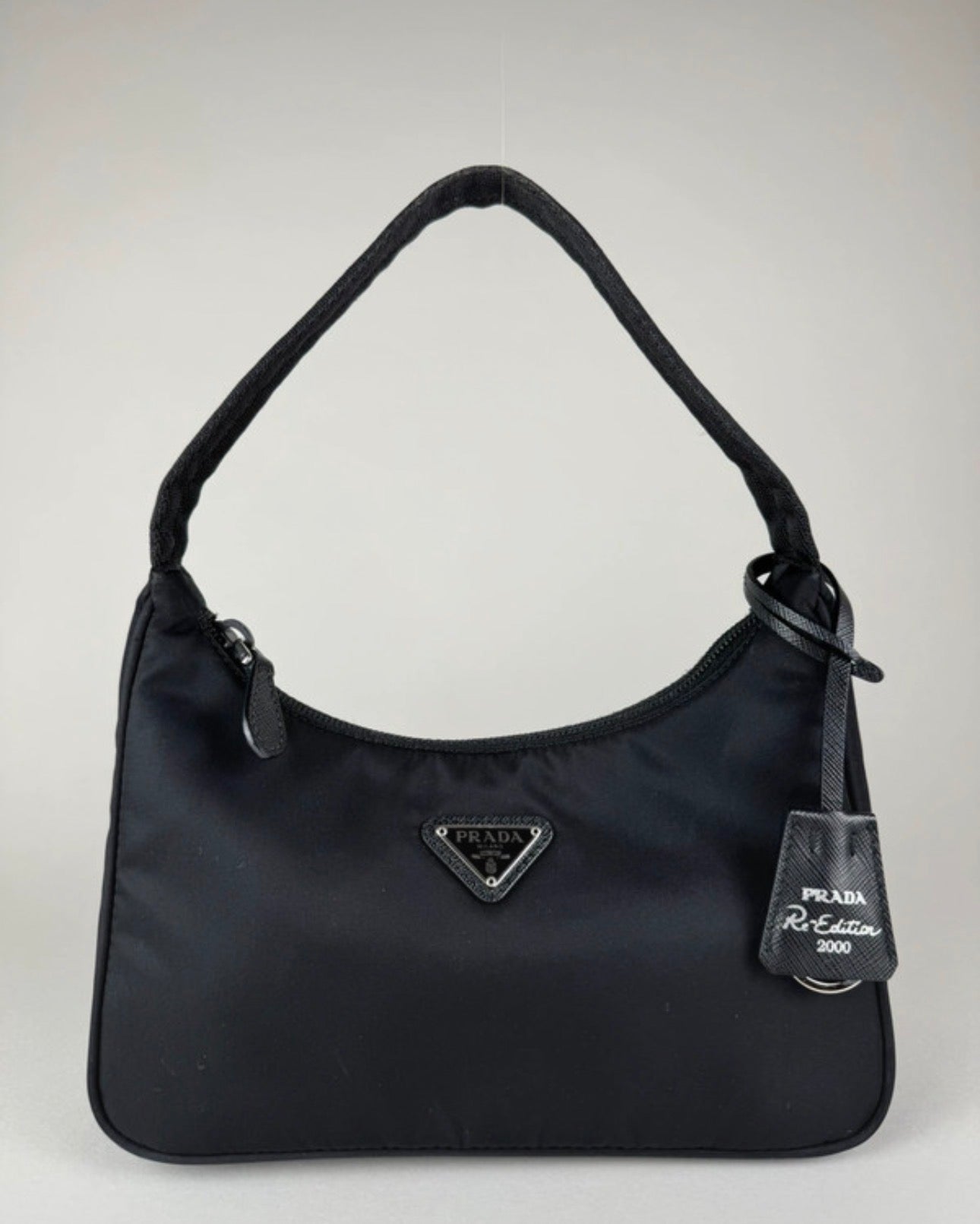 Prada Nylon Re - Edition 2000 - respace.studio