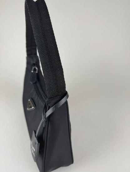 Prada Nylon Re - Edition 2000 - respace.studio