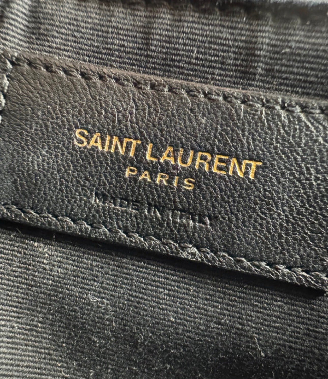 Yves Saint Laurent Toy Loulou - respace.studio